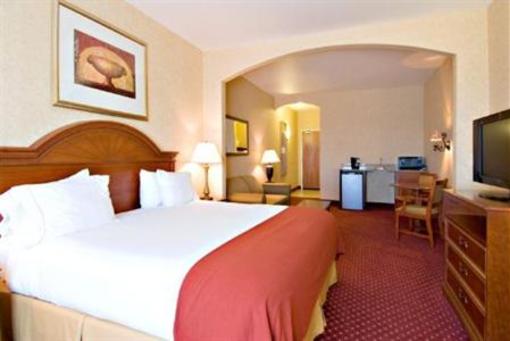 фото отеля Holiday Inn Express Hotel & Suites Moses Lake