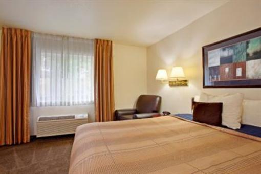 фото отеля Candlewood Suites Orange County Irvine Spectrum