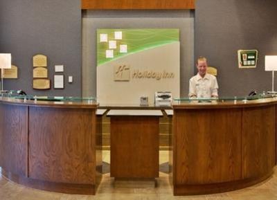 фото отеля Holiday Inn Kansas City Airport