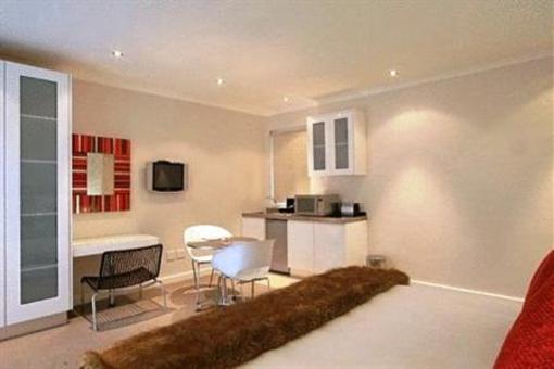 фото отеля Primi Oxford House Apartments Cape Town