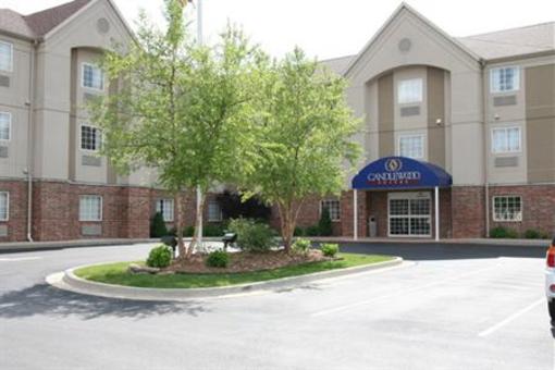 фото отеля Candlewood Suites St Robert