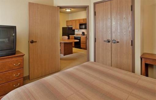 фото отеля Candlewood Suites St Robert