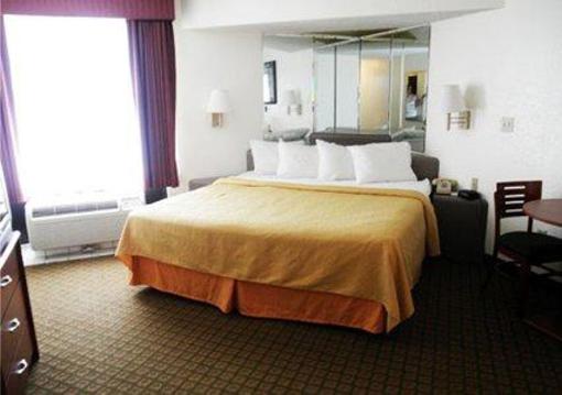 фото отеля Quality Inn & Suites North Lafayette Indianapolis