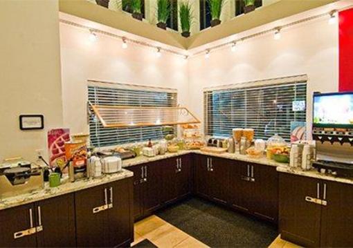фото отеля Quality Inn Daytona Beach