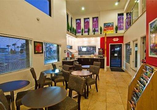 фото отеля Quality Inn Daytona Beach