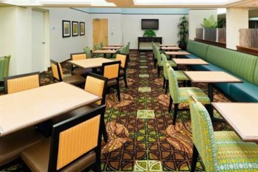 фото отеля Holiday Inn Express Cape Coral Fort Myers Area