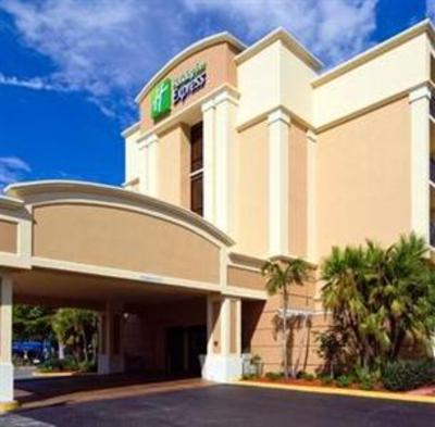 фото отеля Holiday Inn Express Cape Coral Fort Myers Area