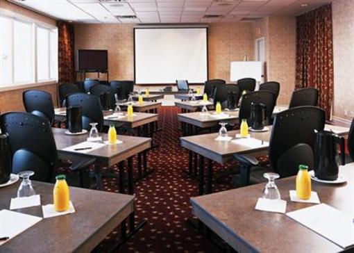 фото отеля Taboo Resort Golf and Spa Gravenhurst