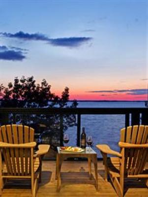 фото отеля Taboo Resort Golf and Spa Gravenhurst