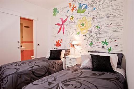 фото отеля Hostal Foster Madrid