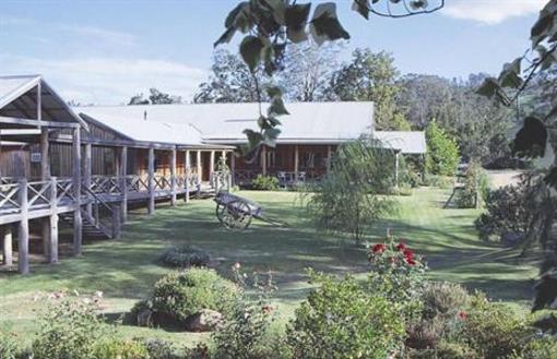 фото отеля Riverwood Downs Mountain Valley Resort
