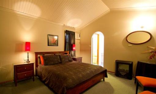 фото отеля Riverwood Downs Mountain Valley Resort