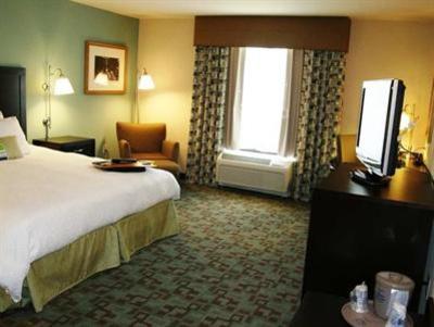 фото отеля Hampton Inn & Suites Savannah Airport