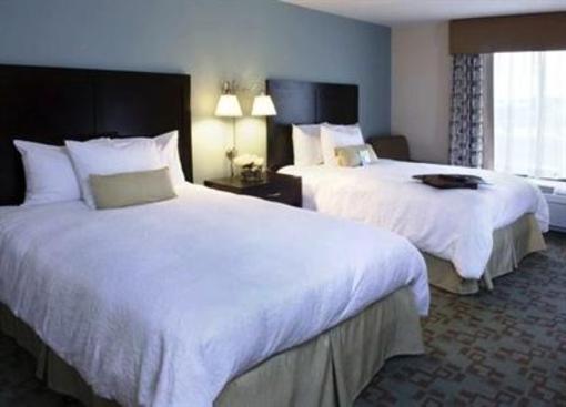 фото отеля Hampton Inn & Suites Savannah Airport