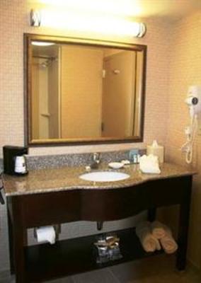 фото отеля Hampton Inn & Suites Savannah Airport