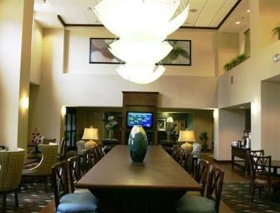 фото отеля Hampton Inn & Suites Savannah Airport