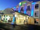 фото отеля Holiday Inn Express Hotel & Suites Bastrop