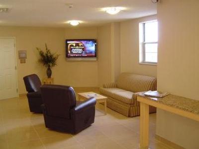 фото отеля Candlewood Suites Meridian Business Center