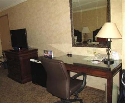 фото отеля Crowne Plaza Anaheim - Garden Grove
