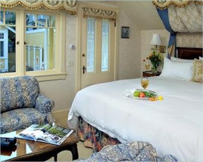 фото отеля Seven Gables Inn Pacific Grove