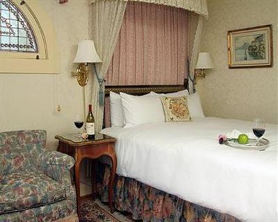 фото отеля Seven Gables Inn Pacific Grove