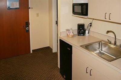 фото отеля Hampton Inn Richmond North / Ashland