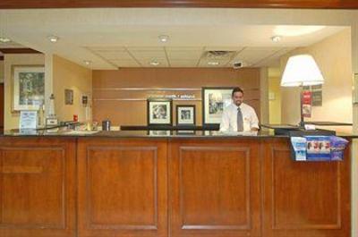 фото отеля Hampton Inn Richmond North / Ashland