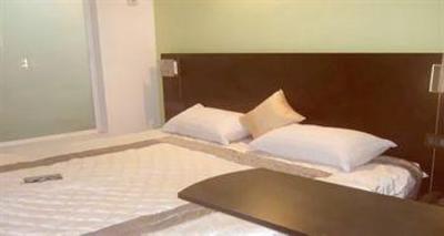 фото отеля Hotel T.A.P. Goldcrest Bangalore