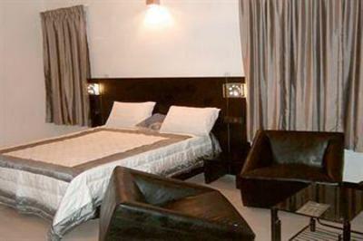 фото отеля Hotel T.A.P. Goldcrest Bangalore