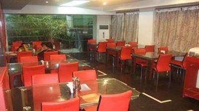 фото отеля Hotel T.A.P. Goldcrest Bangalore