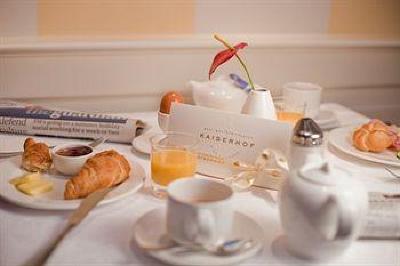 фото отеля Best Western Premier Kaiserhof Wien