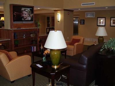 фото отеля Hampton Inn & Suites Bakersfield North-Airport