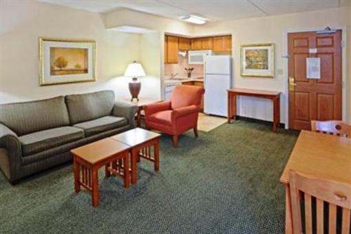 фото отеля Staybridge Suites--Wilmington/Newark