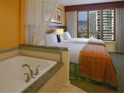 фото отеля Grand Waikikian Suites by Hilton Grand Vacations