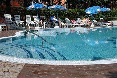 фото отеля Bisesti Hotel Garda