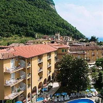 фото отеля Bisesti Hotel Garda