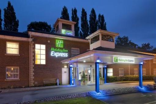 фото отеля Holiday Inn Express Leeds East