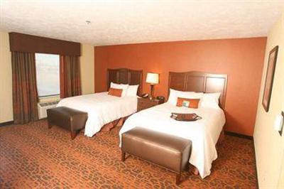 фото отеля Hampton Inn & Suites Fargo