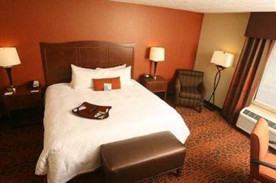 фото отеля Hampton Inn & Suites Fargo