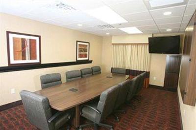 фото отеля Hampton Inn & Suites Fargo