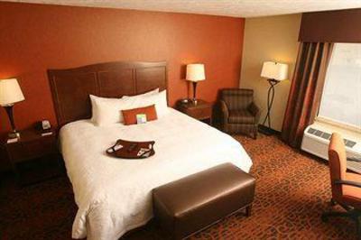 фото отеля Hampton Inn & Suites Fargo