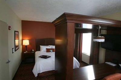 фото отеля Hampton Inn & Suites Fargo