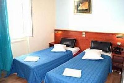 фото отеля Hotel Diethnes Athens