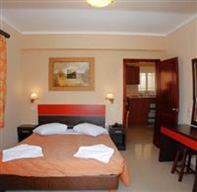фото отеля Planos Beach Hotel