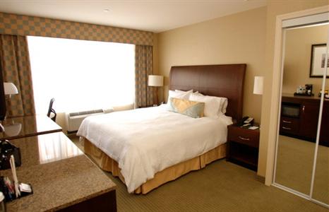 фото отеля Hilton Garden Inn Tribeca New York City