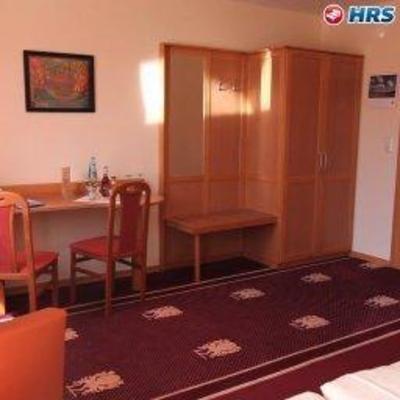 фото отеля Land-gut-Hotel Meyer-Pilz