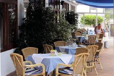 фото отеля Abrat Hotel
