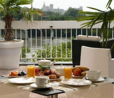 фото отеля Cube Hotel Villeneuve-les-Avignon