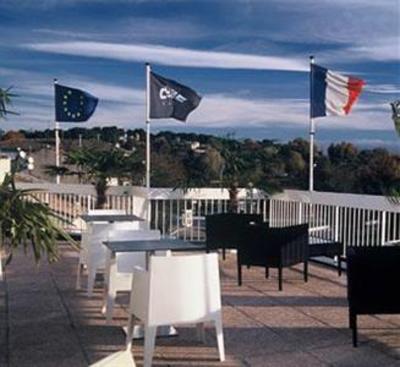 фото отеля Cube Hotel Villeneuve-les-Avignon
