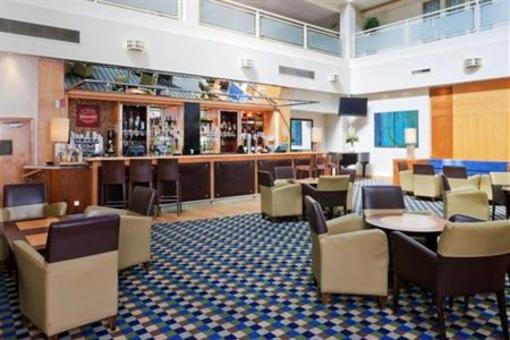 фото отеля Holiday Inn Milton Keynes